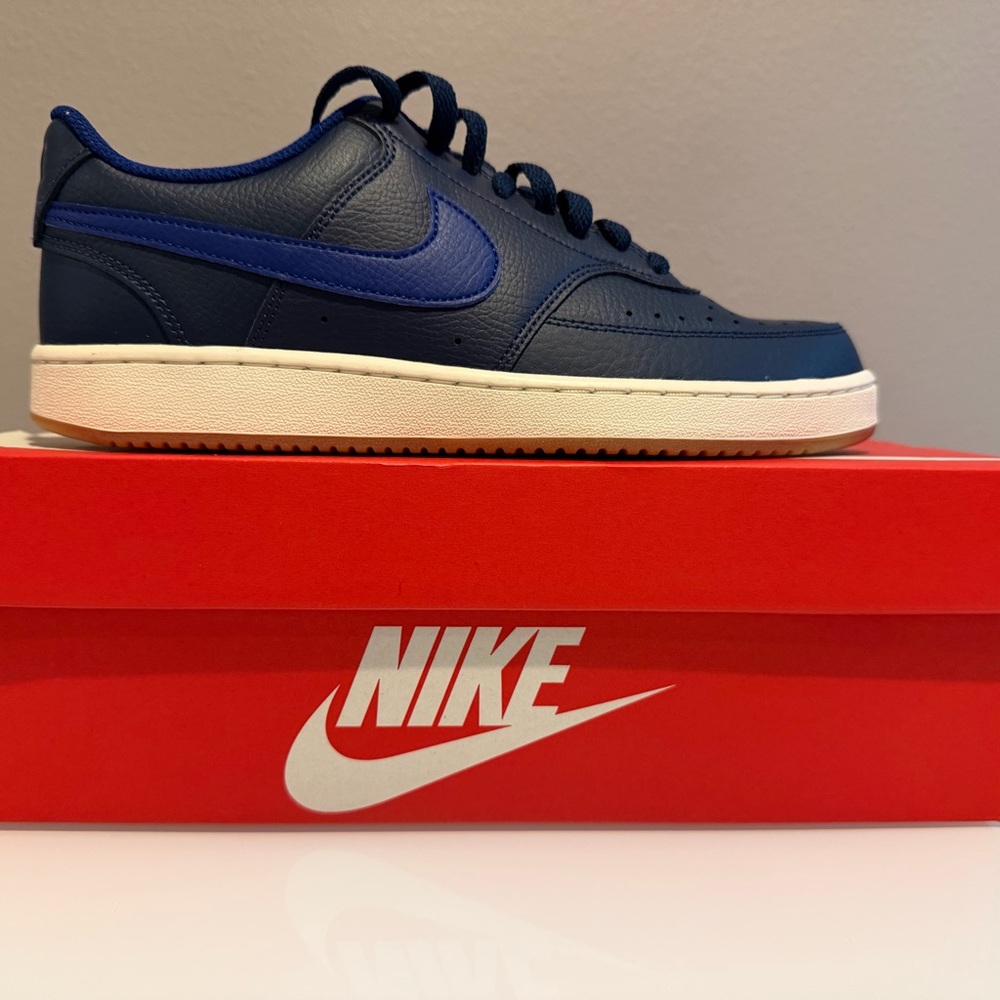 New w/box Nike Men's Dark Blue Sneakers